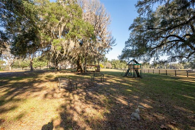 11715 NW 90TH AVENUE, Reddick, FL 32686