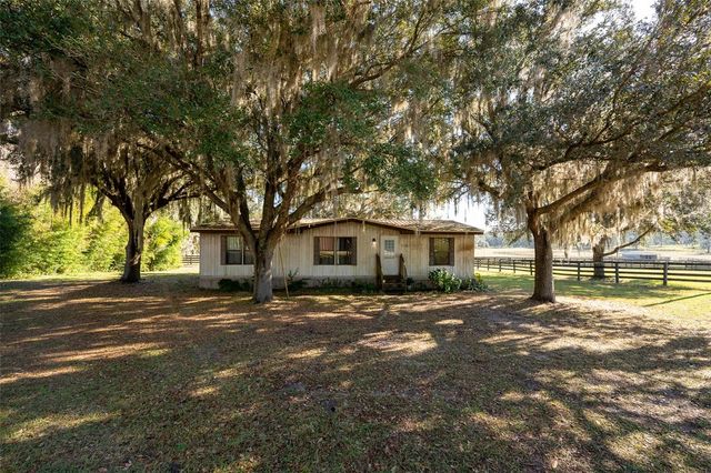 11715 NW 90TH AVENUE, Reddick, FL 32686