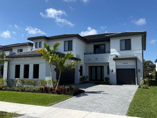 19616 NE 14th Ct, Miami, FL 33179