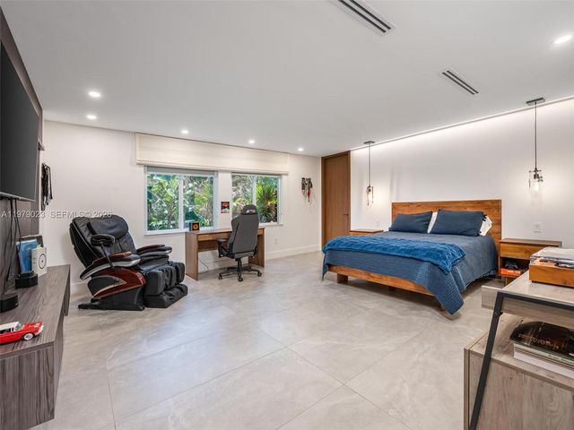 17220 SW 46th Street, Southwest Ranches, FL 33331