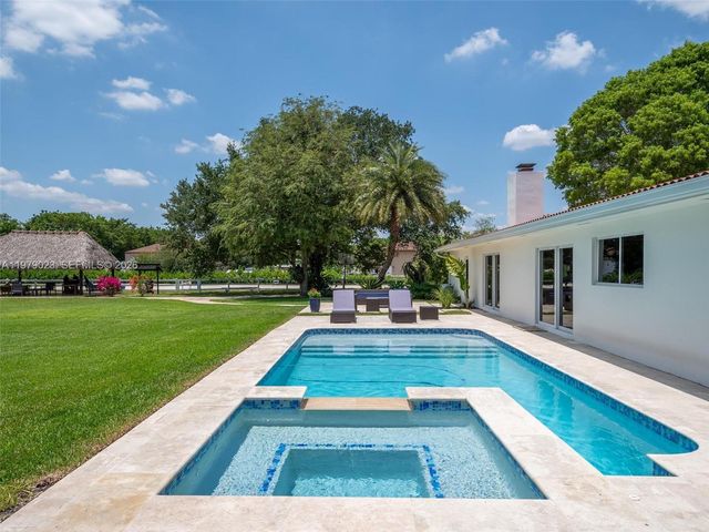 17220 SW 46th Street, Southwest Ranches, FL 33331