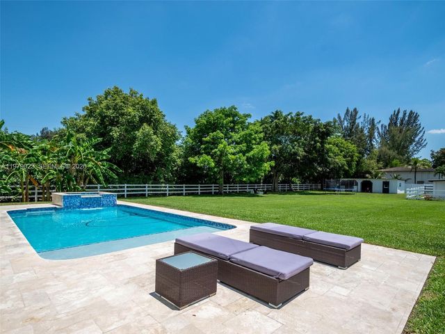 17220 SW 46th Street, Southwest Ranches, FL 33331