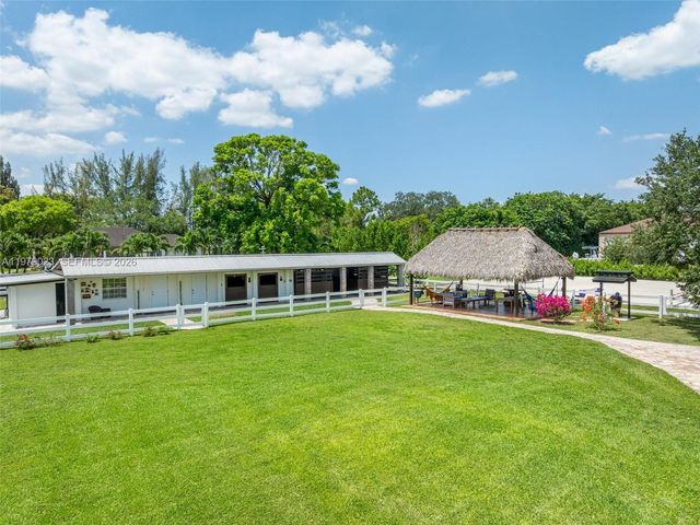 17220 SW 46th Street, Southwest Ranches, FL 33331