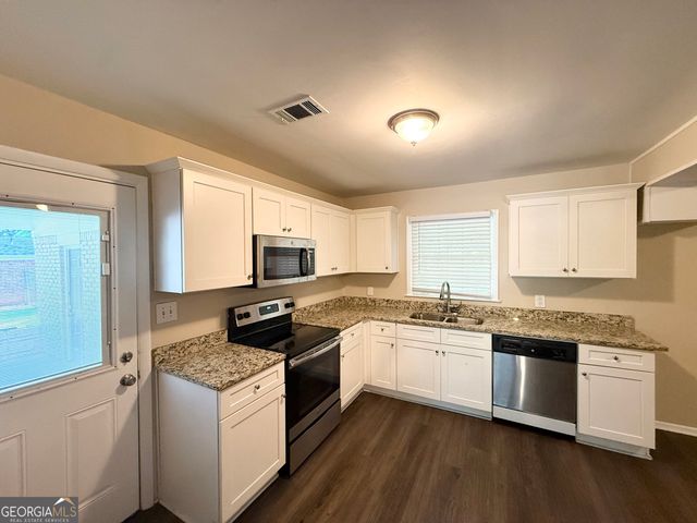 2930 River Ridge Drive SE, Atlanta, GA 30354