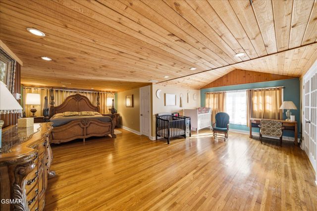 951 Carson Springs Road, Newport, TN 37821