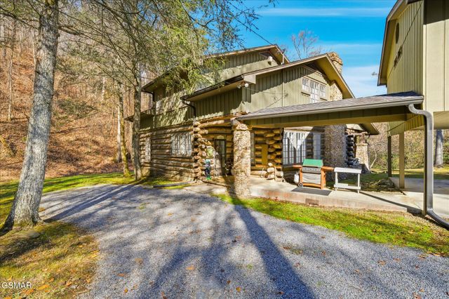 951 Carson Springs Road, Newport, TN 37821