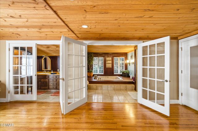 951 Carson Springs Road, Newport, TN 37821