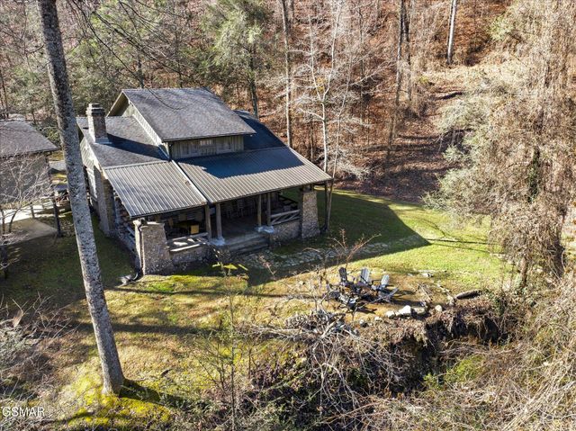 951 Carson Springs Road, Newport, TN 37821