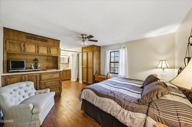 951 Carson Springs Road, Newport, TN 37821