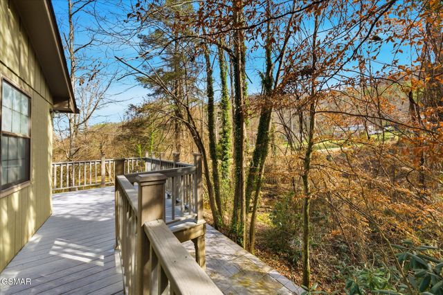 951 Carson Springs Road, Newport, TN 37821