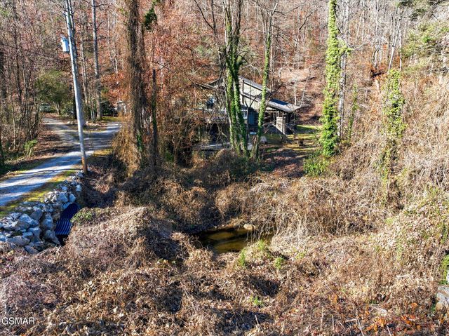 951 Carson Springs Road, Newport, TN 37821