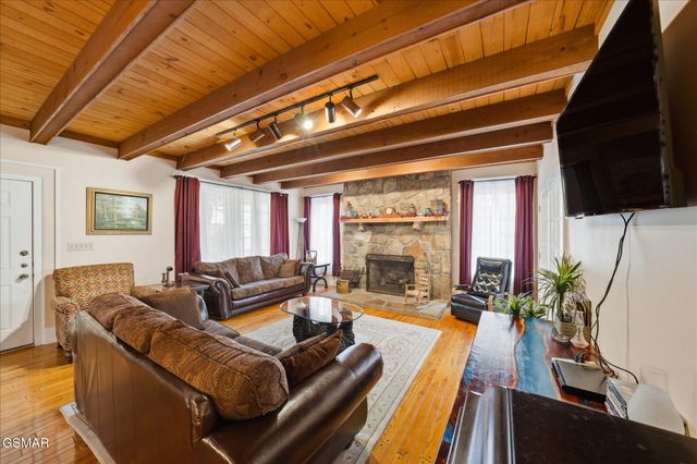 951 Carson Springs Road, Newport, TN 37821