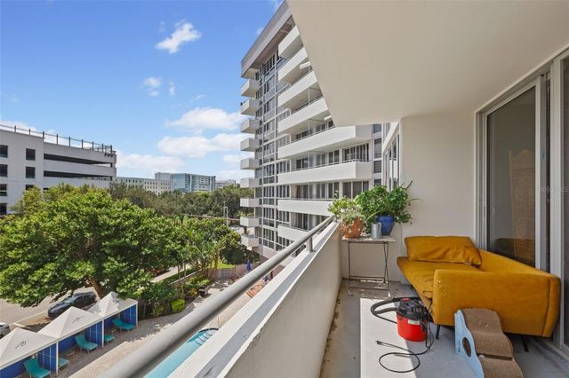 470 3RD STREET S 413, St Petersburg, FL 33701