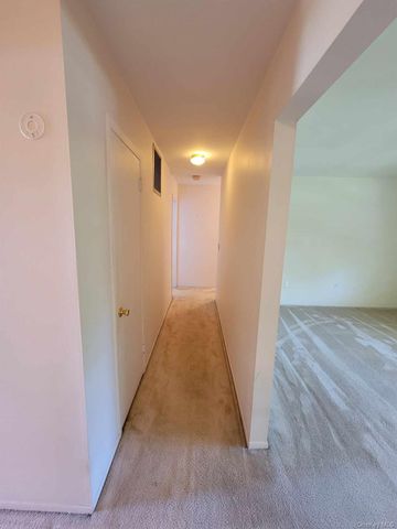 27 Weathervane Drive 21, Washingtonville, NY 10992