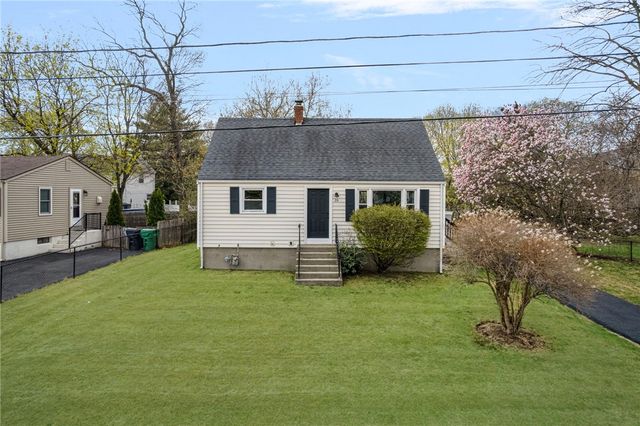 26 Limestone Road, Warwick, RI 02889