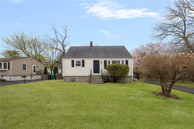 26 Limestone Road, Warwick, RI 02889