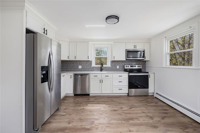 26 Limestone Road, Warwick, RI 02889