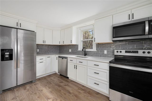 26 Limestone Road, Warwick, RI 02889