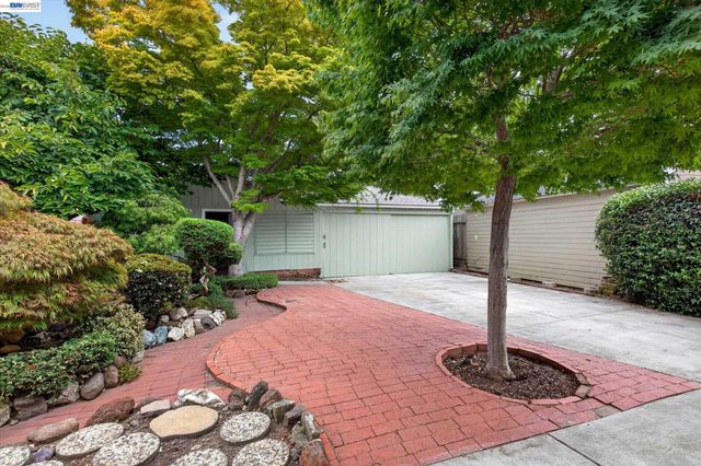 1075 Durant Ave, San Leandro, CA 94577