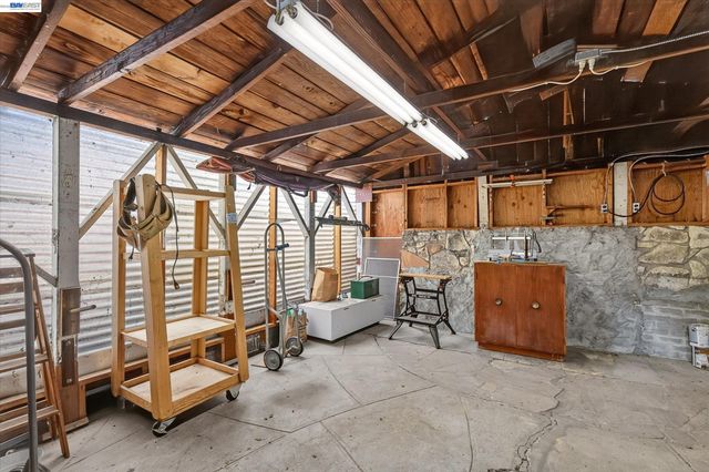 1075 Durant Ave, San Leandro, CA 94577