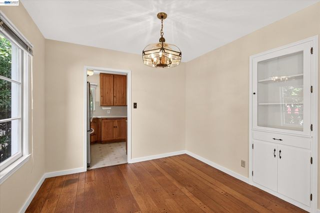1075 Durant Ave, San Leandro, CA 94577
