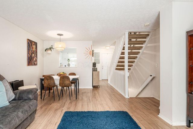 4087 Parkcove Drive, 23C, Columbus, OH 43230
