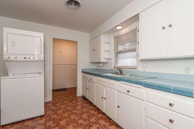 1538 BELL Street, Amarillo, TX 79106