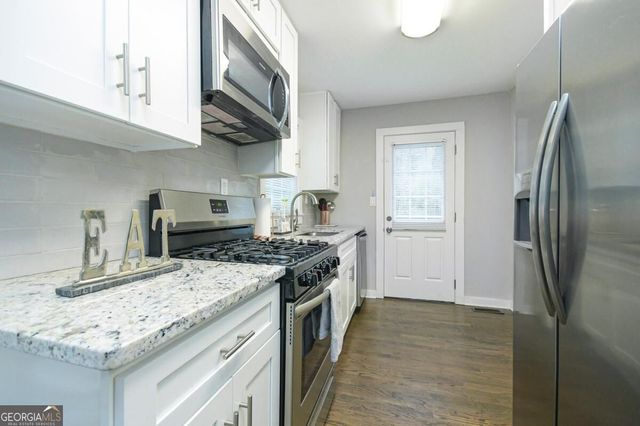 1452 Akridge Street NW, Atlanta, GA 30314