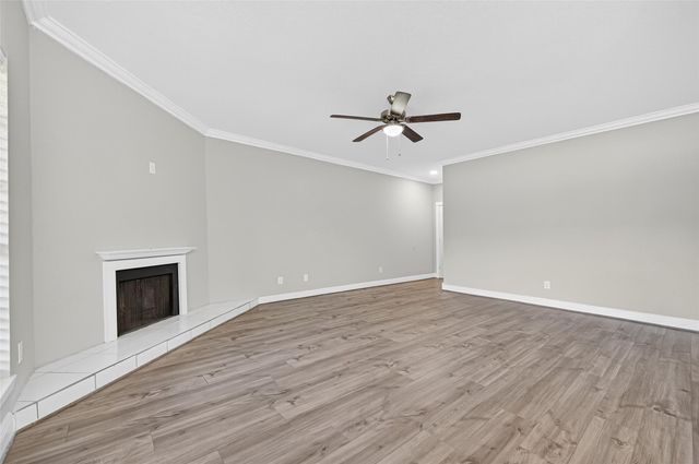 9707 Richmond Avenue 3, Houston, TX 77042