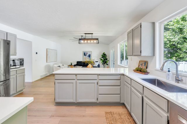 376 N 525 E, Springville, UT 84663