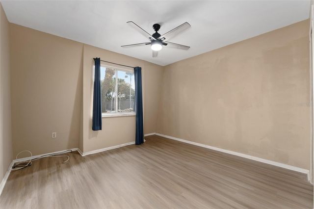 1918 CONWAY ROAD 9, Orlando, FL 32812