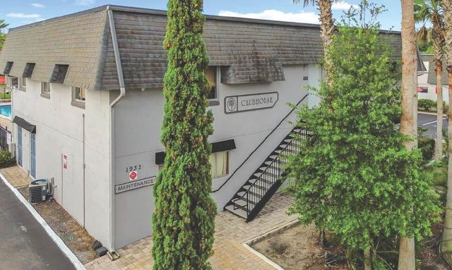 1918 CONWAY ROAD 9, Orlando, FL 32812