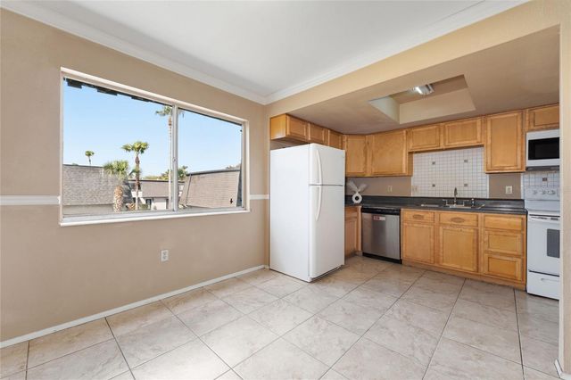 1918 CONWAY ROAD 9, Orlando, FL 32812