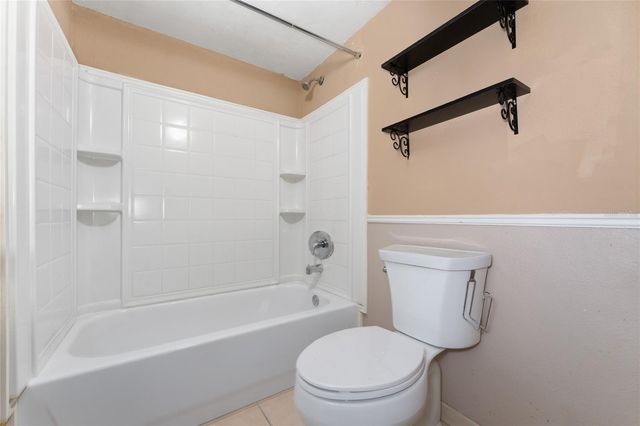 1918 CONWAY ROAD 9, Orlando, FL 32812