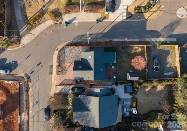 1424 Nandina Street, Charlotte, NC 28205