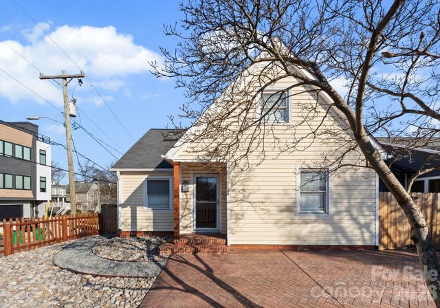 1424 Nandina Street, Charlotte, NC 28205