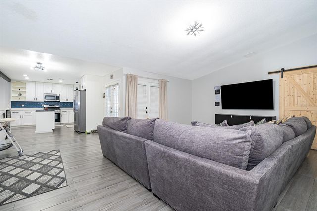 7118 CALOOSA COURT, Orlando, FL 32819