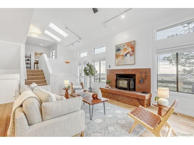 8483 Thunderhead Dr, Boulder, CO 80302