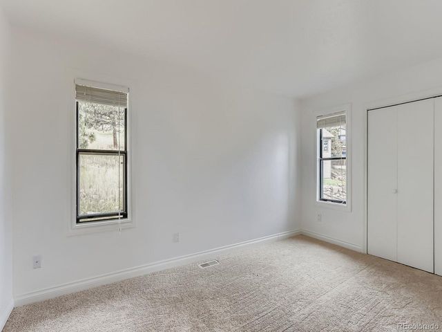 8483 Thunderhead Dr, Boulder, CO 80302