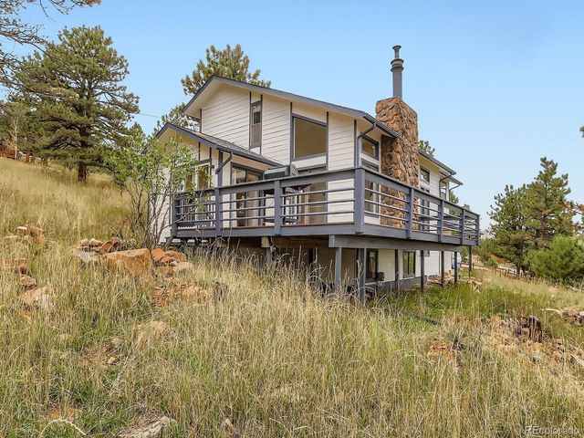 8483 Thunderhead Dr, Boulder, CO 80302