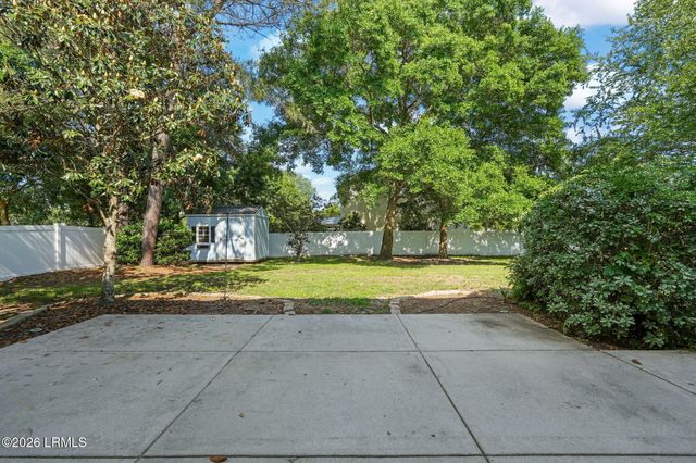 31 Pennyroyal Way, Beaufort, SC 29906