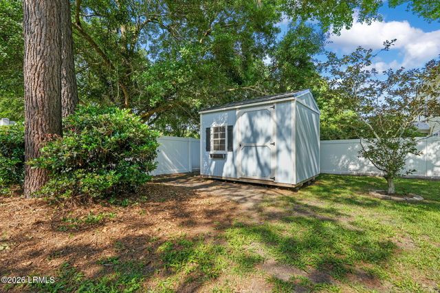 31 Pennyroyal Way, Beaufort, SC 29906