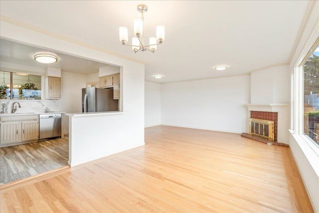 121 Shields St, San Francisco, CA 94132