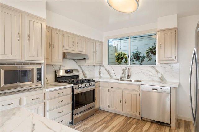 121 Shields St, San Francisco, CA 94132