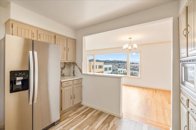 121 Shields St, San Francisco, CA 94132