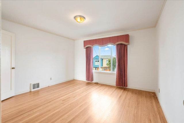 121 Shields St, San Francisco, CA 94132