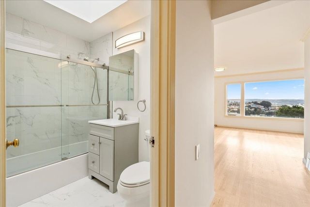 121 Shields St, San Francisco, CA 94132