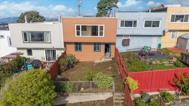 121 Shields St, San Francisco, CA 94132