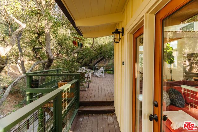 231 Muerdago Road, Topanga (los Angeles), CA 90290