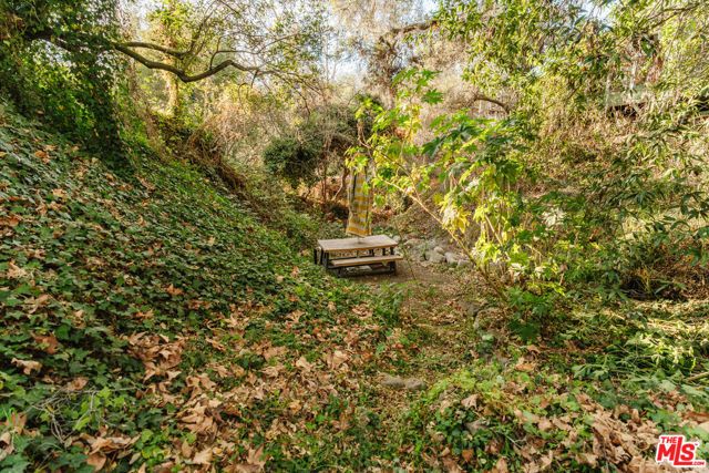 231 Muerdago Road, Topanga (los Angeles), CA 90290
